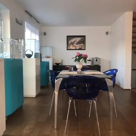Modernes 4-zimmer Haus, Nahe Messe Duesseldorf Willich