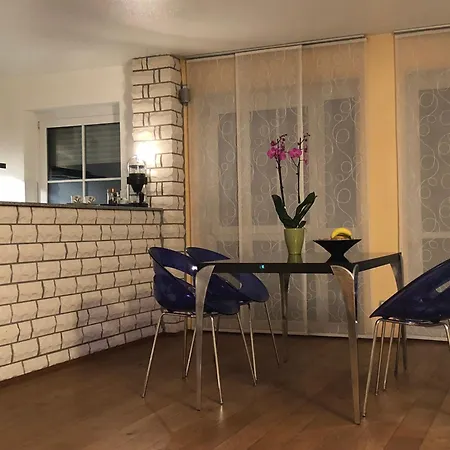 Apartment Modernes 4-zimmer Haus, Nahe Messe Duesseldorf Willich