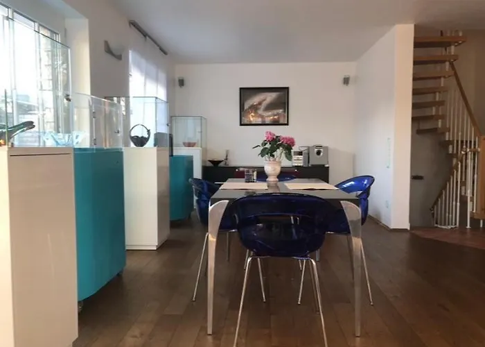 Modernes 4-zimmer Haus, Nahe Messe Duesseldorf Willich