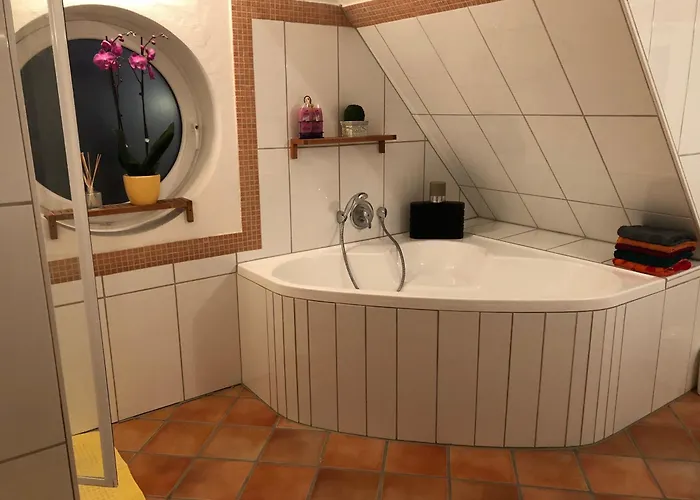 Modernes 4-zimmer Haus, Nahe Messe Duesseldorf Apartament *