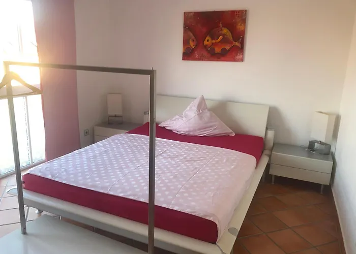 Apartament Modernes 4-zimmer Haus, Nahe Messe Duesseldorf *
