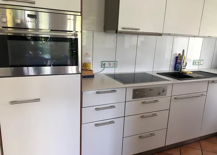 Modernes 4-zimmer Haus, Nahe Messe Duesseldorf Apartament